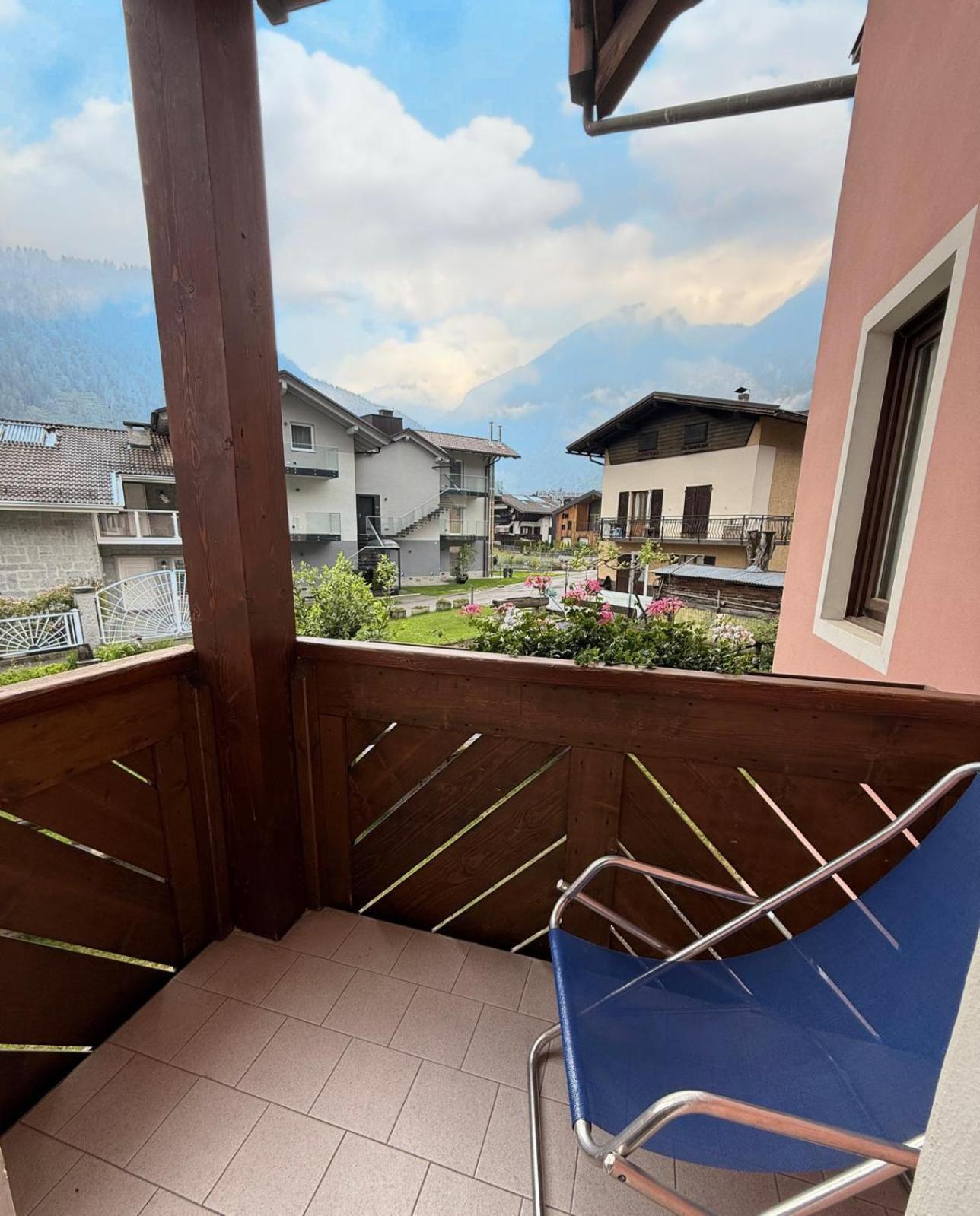Hotel Quadrifoglio Pinzolo Exterior foto